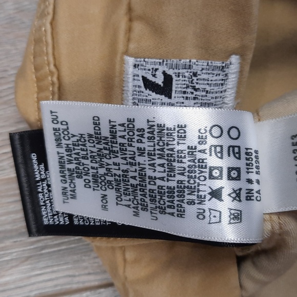 7 For All Mankind tan stretchy patch pocket high rise, crop khaki pants, size 28 - Picture 10 of 10
